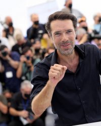 Nicolas Bedos raconte les derniers instants de vie de son père