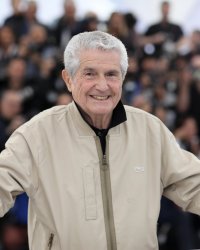 Claude Lelouch : son cliché nostalgique avec Johnny Hallyday et Charles Gérard