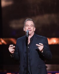 Garou évoque sa nouvelle vie en forêt : "Je fais mon sirop d'érable tout seul"