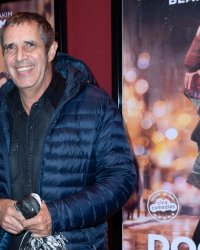 Julien Clerc : ce cadeau de Coluche lors de sa "fête de l'amour" avec Miou-Miou