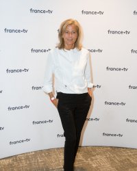 Claire Chazal sur sa vie amoureuse : "Je suis prête à aimer de nouveau"
