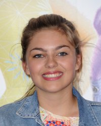 Louane : "Je ne suis pas une fille névrosée"