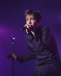 Grégory Lemarchal : comment il a révélé sa maladie aux élèves de la Star Academy