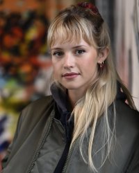 Affaire Roméo Elvis : Angèle reçoit le soutien de nombreuses stars