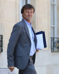 Nicolas Hulot le "trouillard" répond à Brigitte Bardot la "démago"
