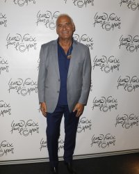 Michel Fugain sur la crise sanitaire : "On se retrouve dans un film catastrophe"
