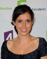 Carole Tolila : la chroniqueuse des Maternelles annonce sa grossesse !
