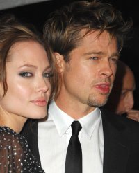 Angelina Jolie remise de son divorce avec Brad Pitt ? "Je n'y suis pas encore"