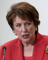Roselyne Bachelot au cinéma avec Jean Castex : "On allait se faire vanner"
