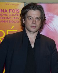 Nouvelle Star : Benjamin Biolay ne "fait pas ça pour l'argent"