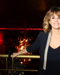 Faustine Bollaert : qui est cette femme qui "l'émerveillait" plus jeune ?