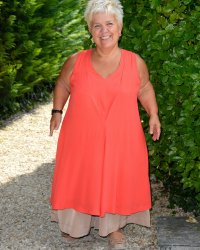 Mimie Mathy, complexée : "J'essaie de rendre l'enveloppe la plus jolie possible"
