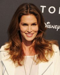 Cindy Crawford prépare une série télé sur la mode