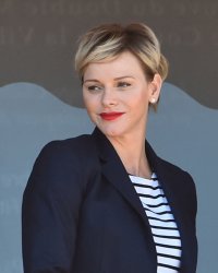 Charlene de Monaco, Demi Moore... 10 stars qui ont osé la coupe à la garçonne