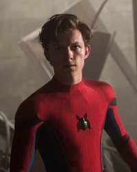 Tom Holland répond aux critiques de Kirsten Dunst sur Spider-Man