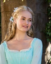 Après Cendrillon, Lily James rejoint le prochain film d'Edgar Wright