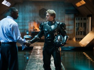 Pacific Rim 2 : Universal officialise la mise en stand-by du film