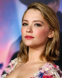 Gotham City Sirens : Haley Bennett en Catwoman ?