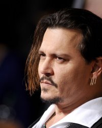 Johnny Depp face à Tom Hanks chez le réalisateur de Margin Call ?