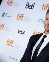Tom Welling reprend son rôle de Superman pour le crossover du Arrowverse
