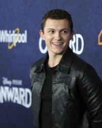 Uncharted : Tom Holland dévoile un premier cliché du tournage