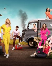Demain nous appartient : Emma Smet va-t-elle quitter la série ? Elle répond !