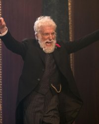 Mary Poppins : en 1964, Dick Van Dyke a payé 4 000$ pour jouer le banquier