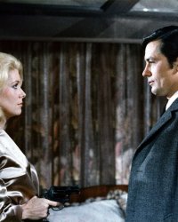 Catherine Deneuve : comment elle a caché sa grossesse sur le tournage de Un Flic