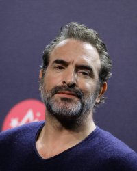 Jean Dujardin en militaire moustachu pour le film sur l'affaire Dreyfus