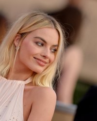 Margot Robbie en négociations pour jouer Barbie