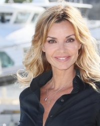 Ingrid Chauvin, Laurent Ournac... : combien gagnent les stars de séries télé ?