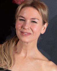 Renée Zellweger va incarner l'une des plus grandes pilotes de l'unité WASP