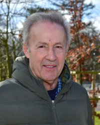 Gérard Klein (L'Instit) clashe les nouvelles séries avec des professeurs