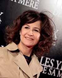 Valérie Lemercier et Ramzy Bedia à l'affiche d'une "comédie moderne"