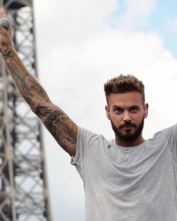 Matt Pokora, "meilleur que certains acteurs", selon Muriel Robin