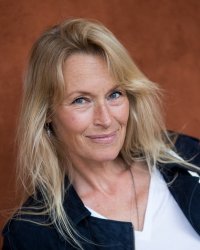 Estelle Lefébure : ce rôle qu'elle a refusé pour s'occuper de sa fille bébé