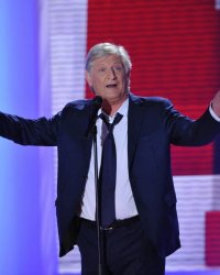 Patrick Sébastien dans Camping Paradis : pourquoi il a hésité à accepter le rôle