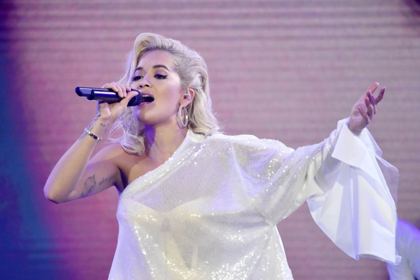 "Girls" - Rita Ora "Girls" - Rita Ora