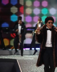 Bruno Mars : son nouvel album en collaboration avec Anderson .Paak