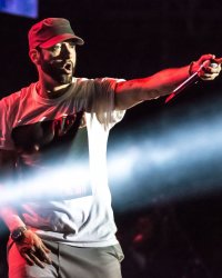 Sans prévenir, Eminem sort "Kamikaze", son dixième album