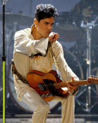 Prince : un album composé d'inédits devrait paraître à l'automne 2018