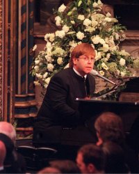 5 artistes qui ont rendu hommage à Lady Di