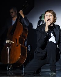 Zaz avoue ne pas comprendre les paroles de ses chansons
