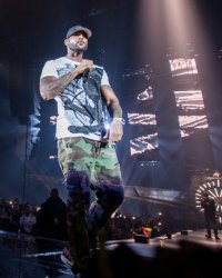 Booba : Arc-en-ciel, son dernier titre, était destiné... à Alizée !