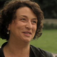 Chez nous c'est trois ! - bande annonce - (2013)