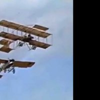 Ces merveilleux fous volants dans leur drôles de machines - Bande annonce 1 - VO - (1965)