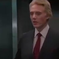 Dangereusement vôtre - bande annonce - VO - (1985)