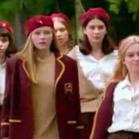 Les filles font la loi - bande annonce - VO - (1998)