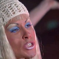 Priscilla, folle du désert - teaser 2 - VOST - (1995)