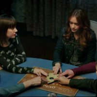 Ouija - bande annonce - VO - (2015)